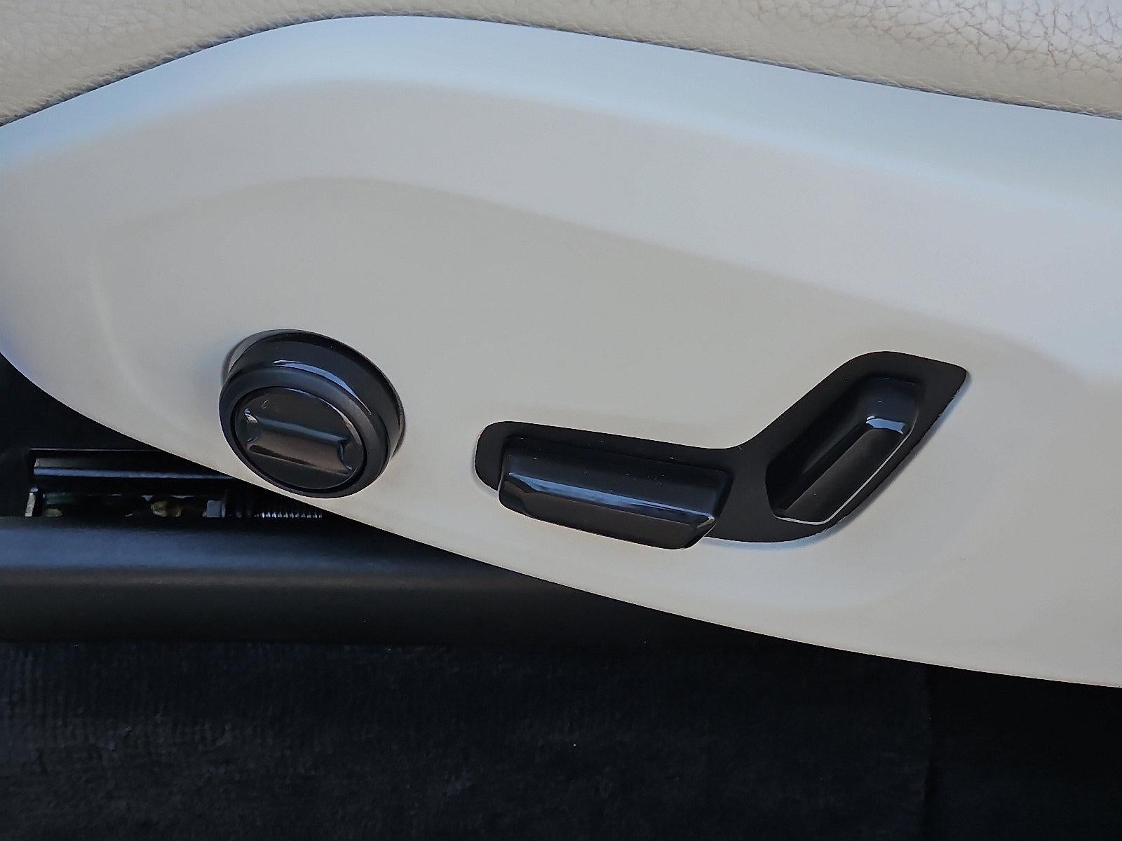 2023 Volvo XC90 B6 AWD Plus 6P