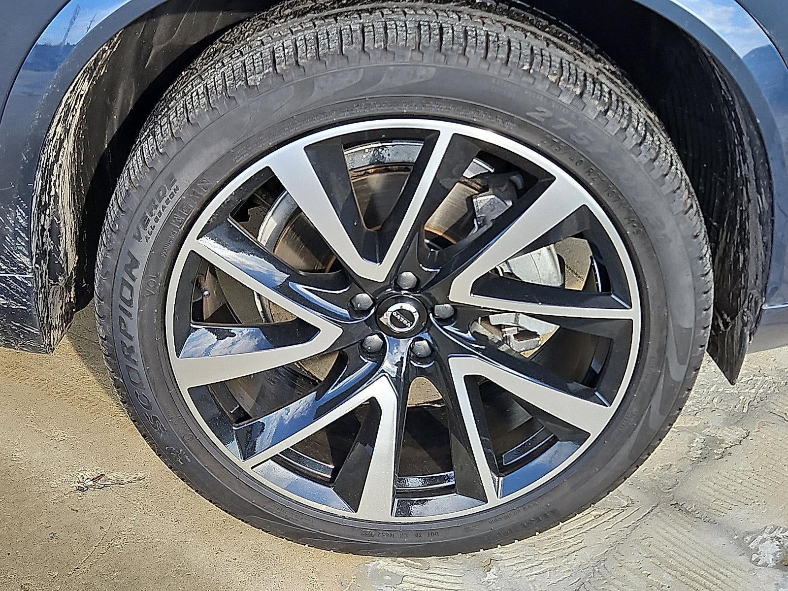 2023 Volvo XC90 B6 AWD Plus 6P