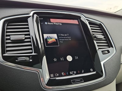 2023 Volvo XC90 B6 AWD Plus 6P