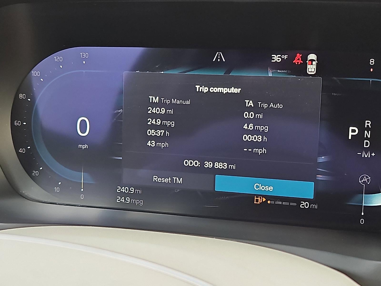 2023 Volvo XC90 B6 AWD Plus 6P