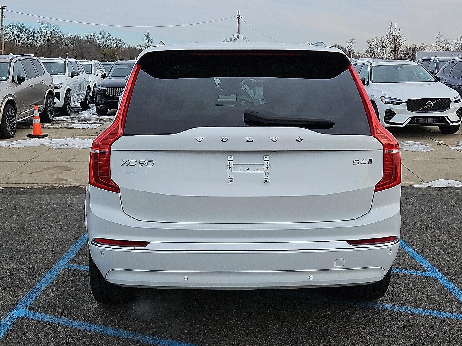 2023 Volvo XC90 B6 AWD Plus 6P
