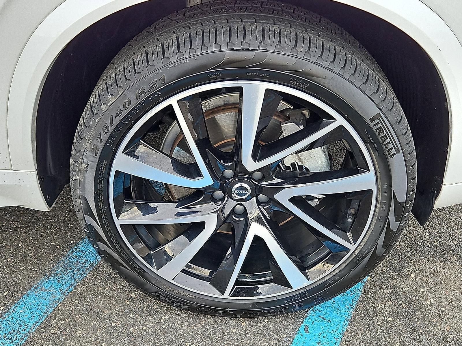 2023 Volvo XC90 B6 AWD Plus 6P