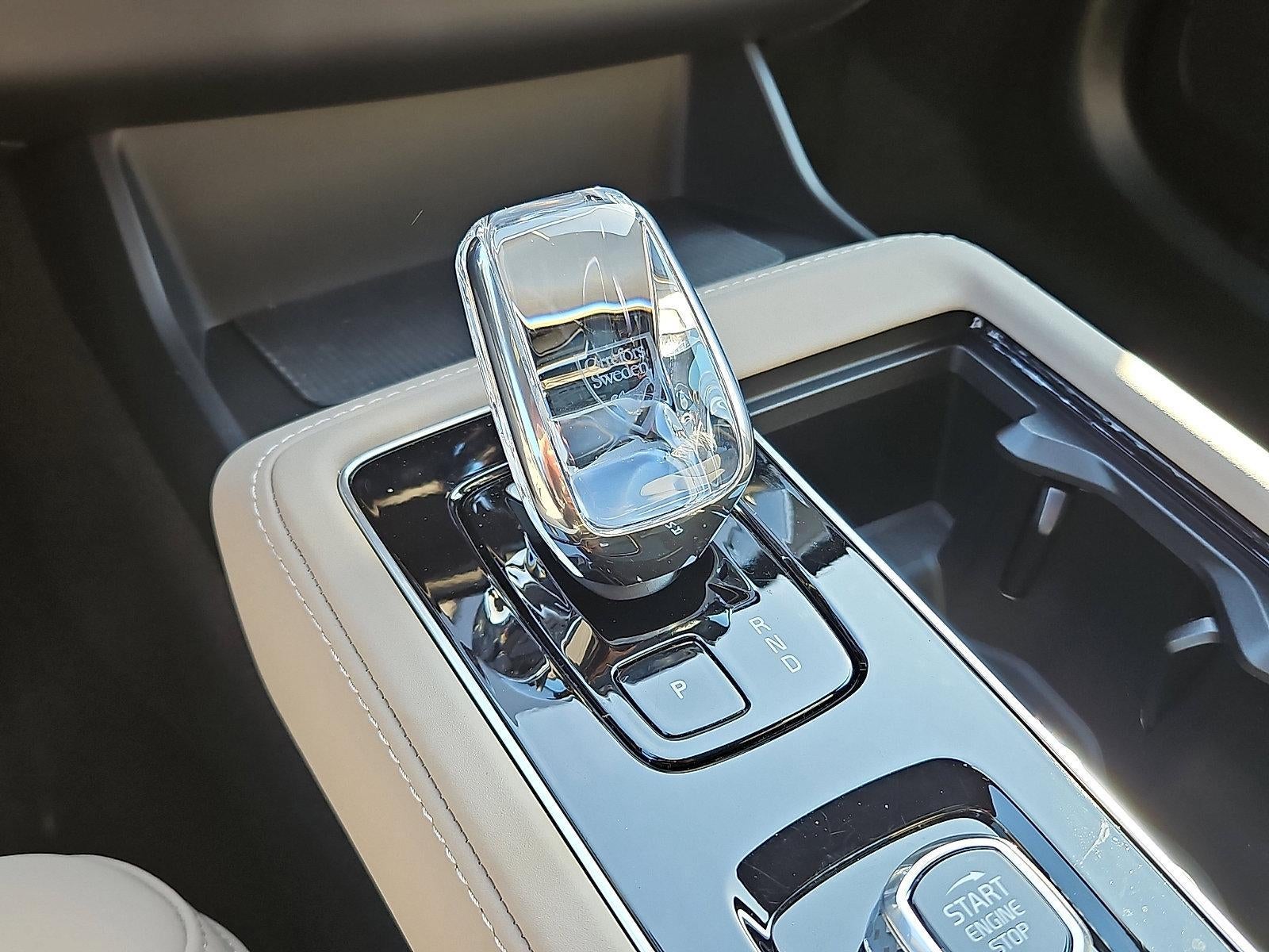 2026 Volvo XC90 B6 AWD Plus 6-Seater