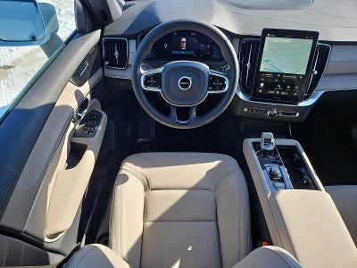 2026 Volvo XC90 B6 AWD Plus 6-Seater