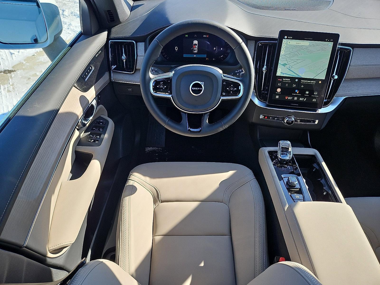 2026 Volvo XC90 B6 AWD Plus 6-Seater