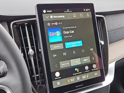 2026 Volvo XC90 B6 AWD Plus 6-Seater