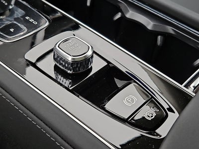 2026 Volvo XC90 B6 AWD Plus 6-Seater