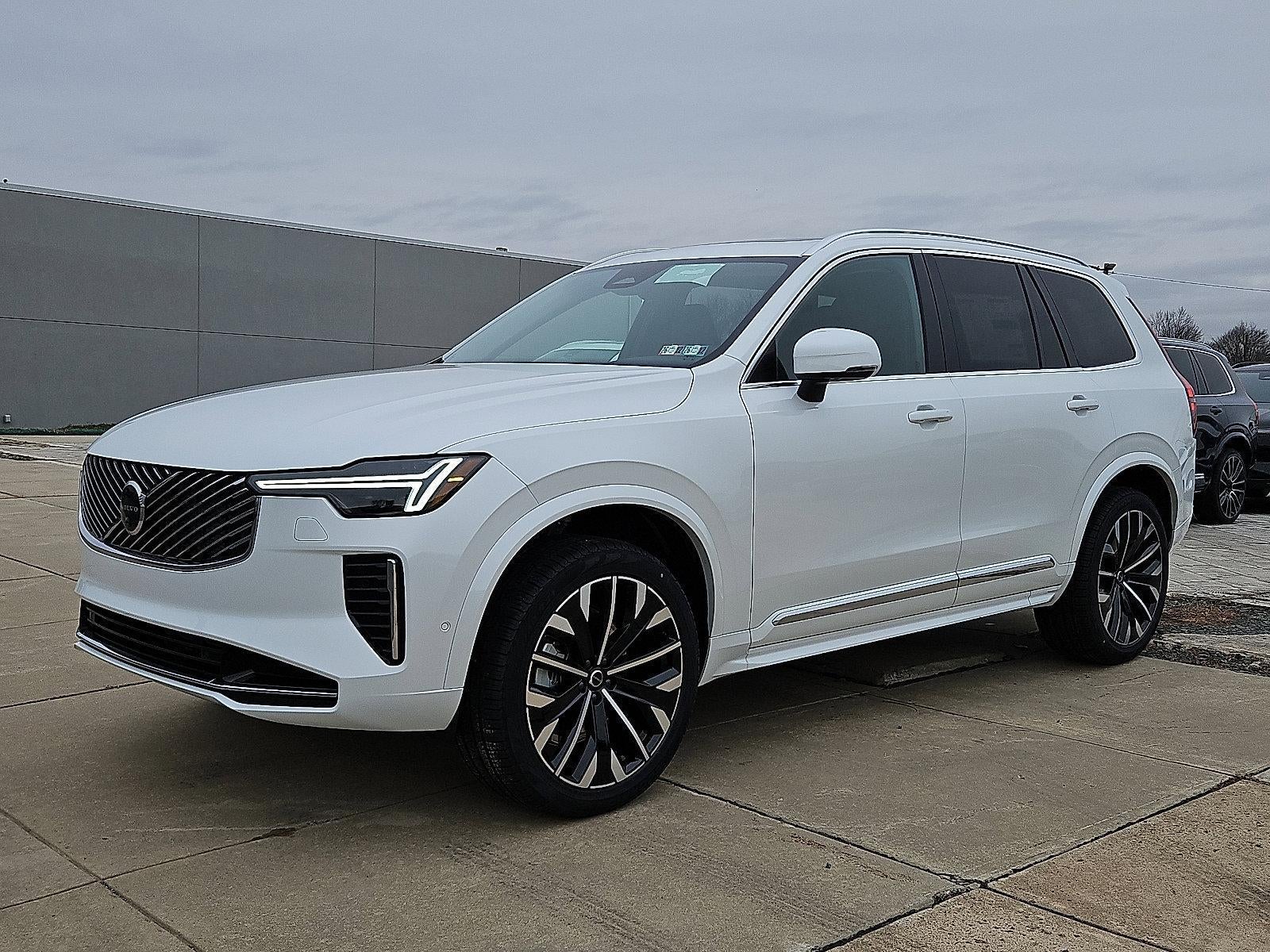 2026 Volvo XC90 B6 AWD Plus 6-Seater