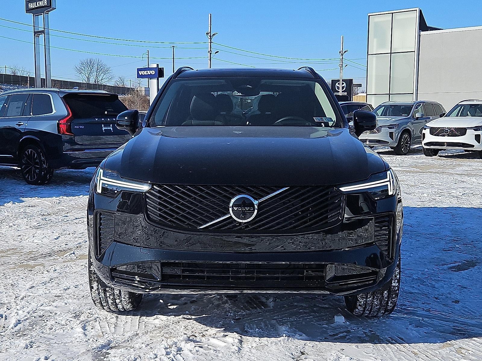 2026 Volvo XC90 B6 AWD Ultra Dark Theme 6-Seater