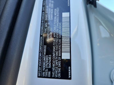 2026 Volvo XC90 B6 AWD Ultra Dark Theme 6-Seater