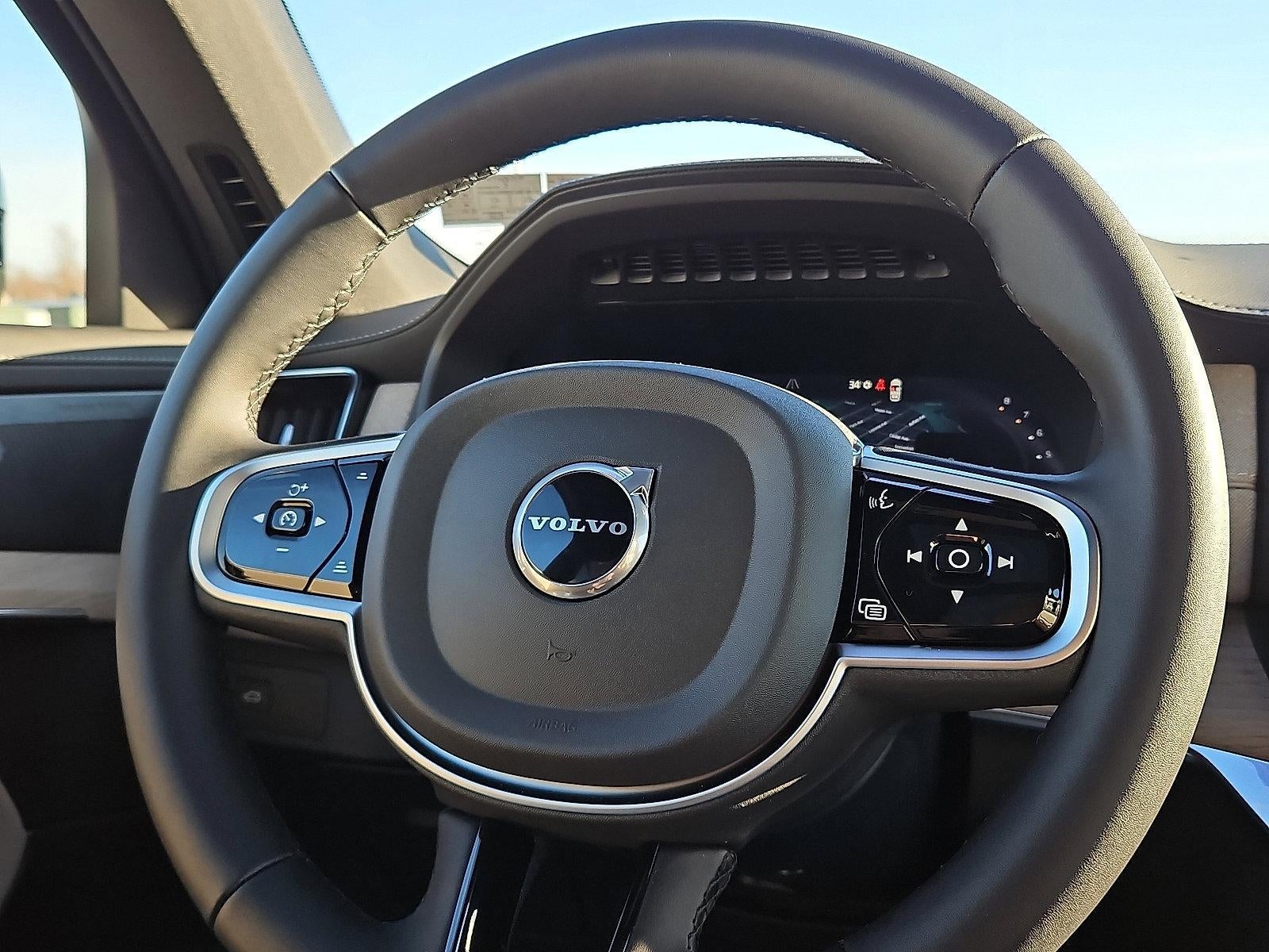 2026 Volvo XC90 B6 AWD Ultra Dark Theme 6-Seater