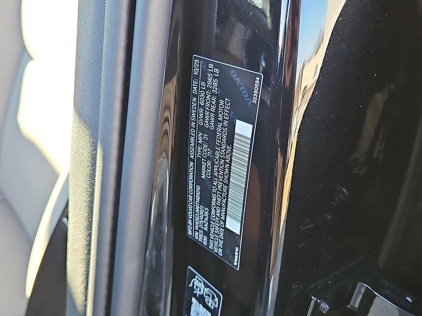 2026 Volvo XC90 B6 AWD Ultra Dark Theme 6-Seater