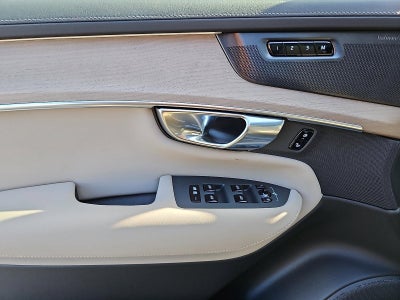 2026 Volvo XC90 B6 AWD Ultra Dark Theme 6-Seater
