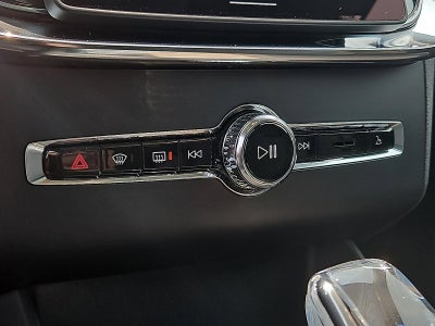 2025 Volvo XC90 2025.5 B6 AWD Plus 7-Seater