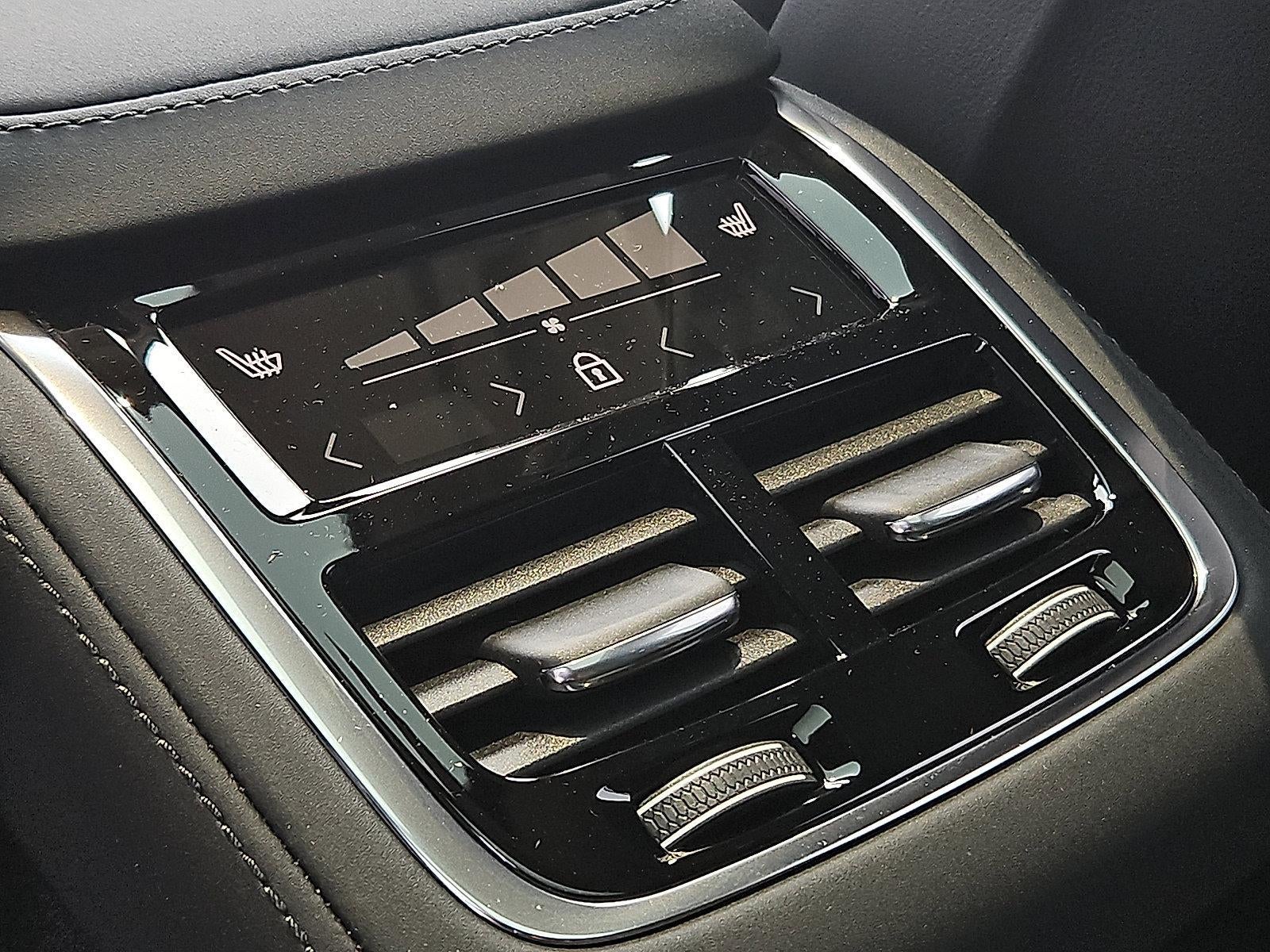 2025 Volvo XC90 2025.5 B6 AWD Plus 7-Seater