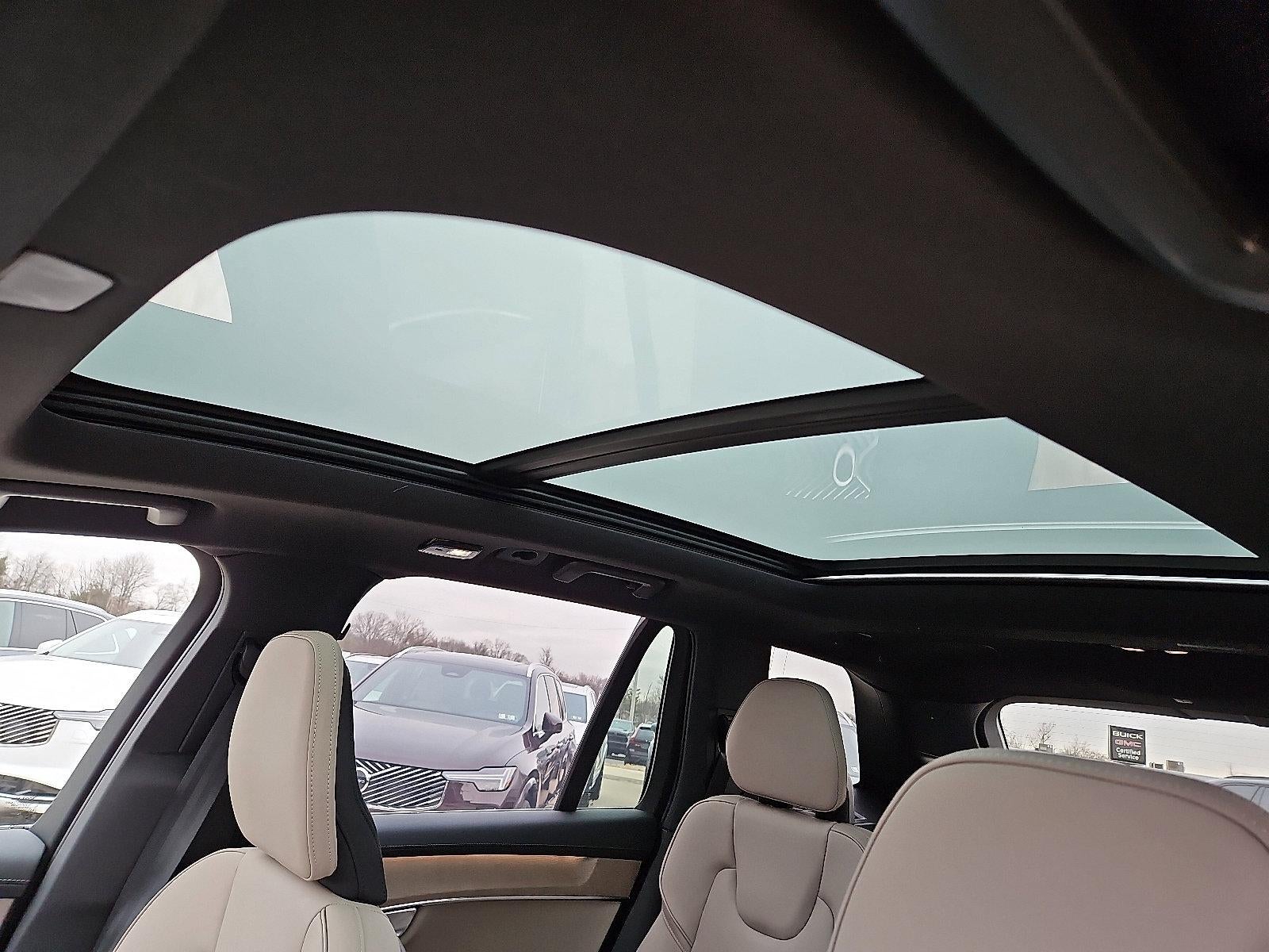 2026 Volvo XC90 B6 AWD Plus 7-Seater