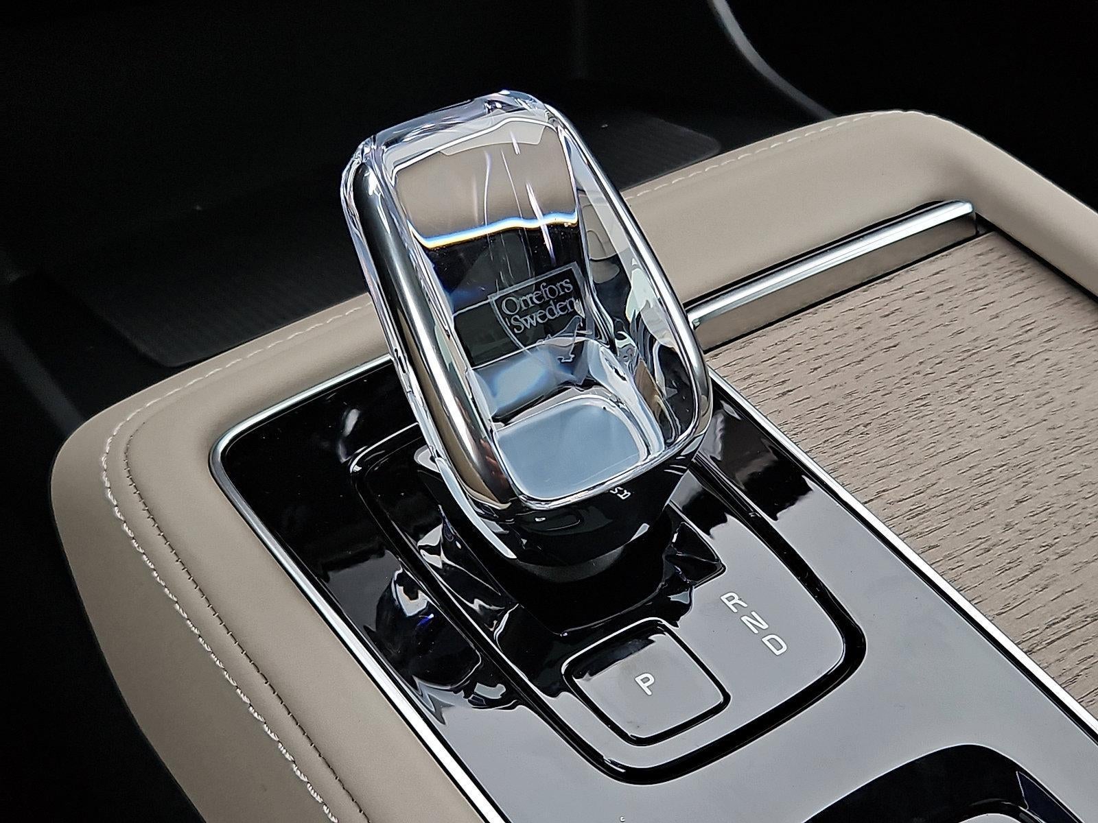 2026 Volvo XC90 B6 AWD Plus 7-Seater