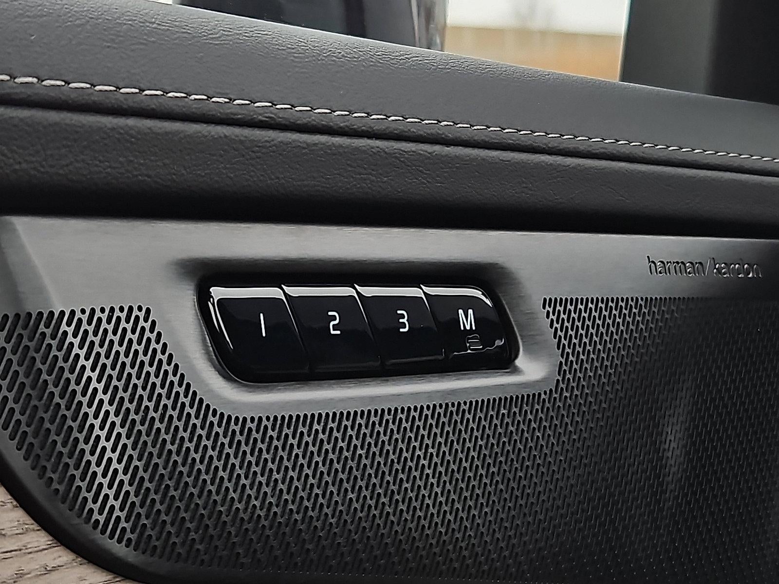 2026 Volvo XC90 B6 AWD Plus 7-Seater