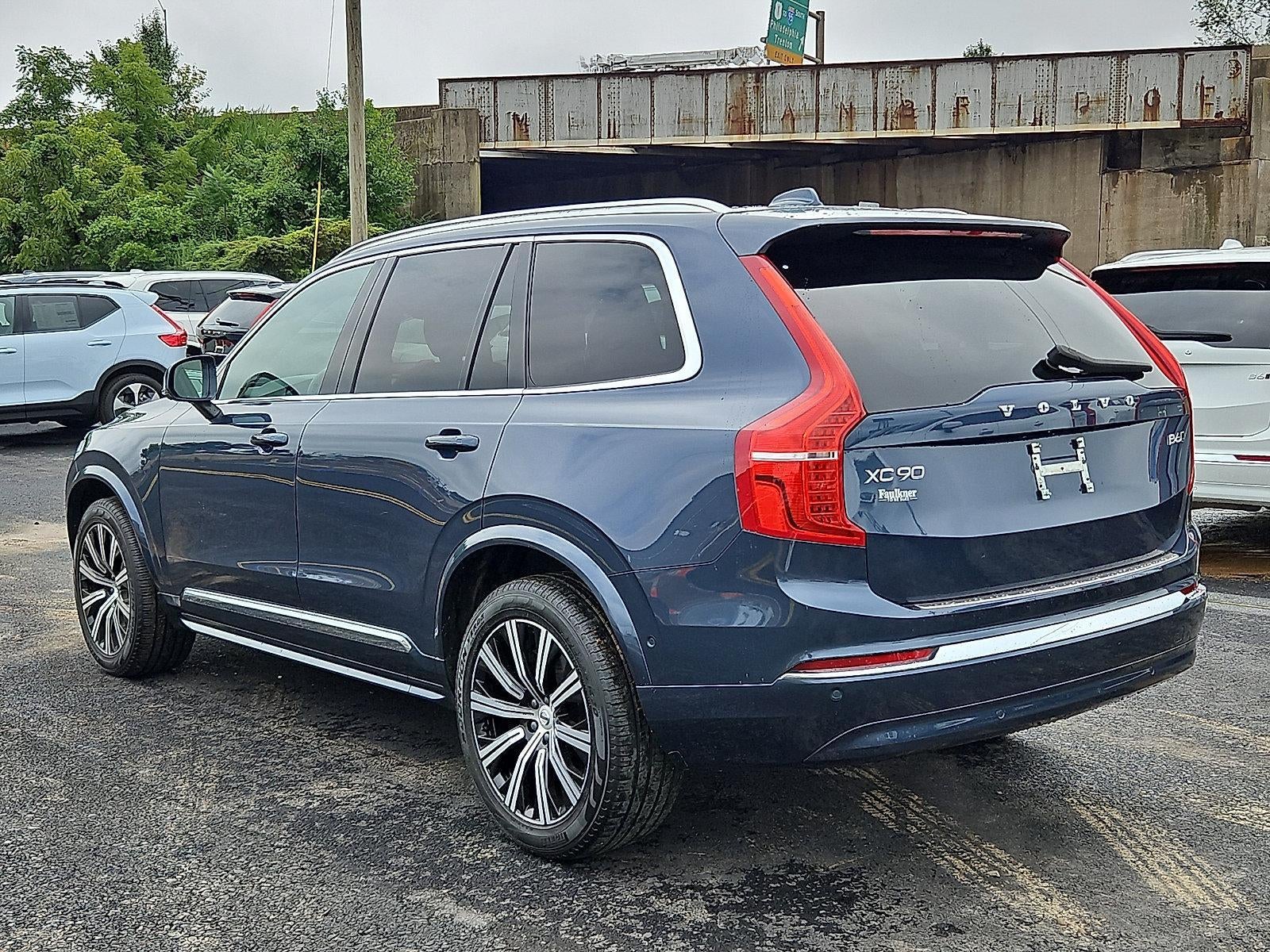 2024 Volvo XC90 B6 AWD Plus Bright Theme 7P