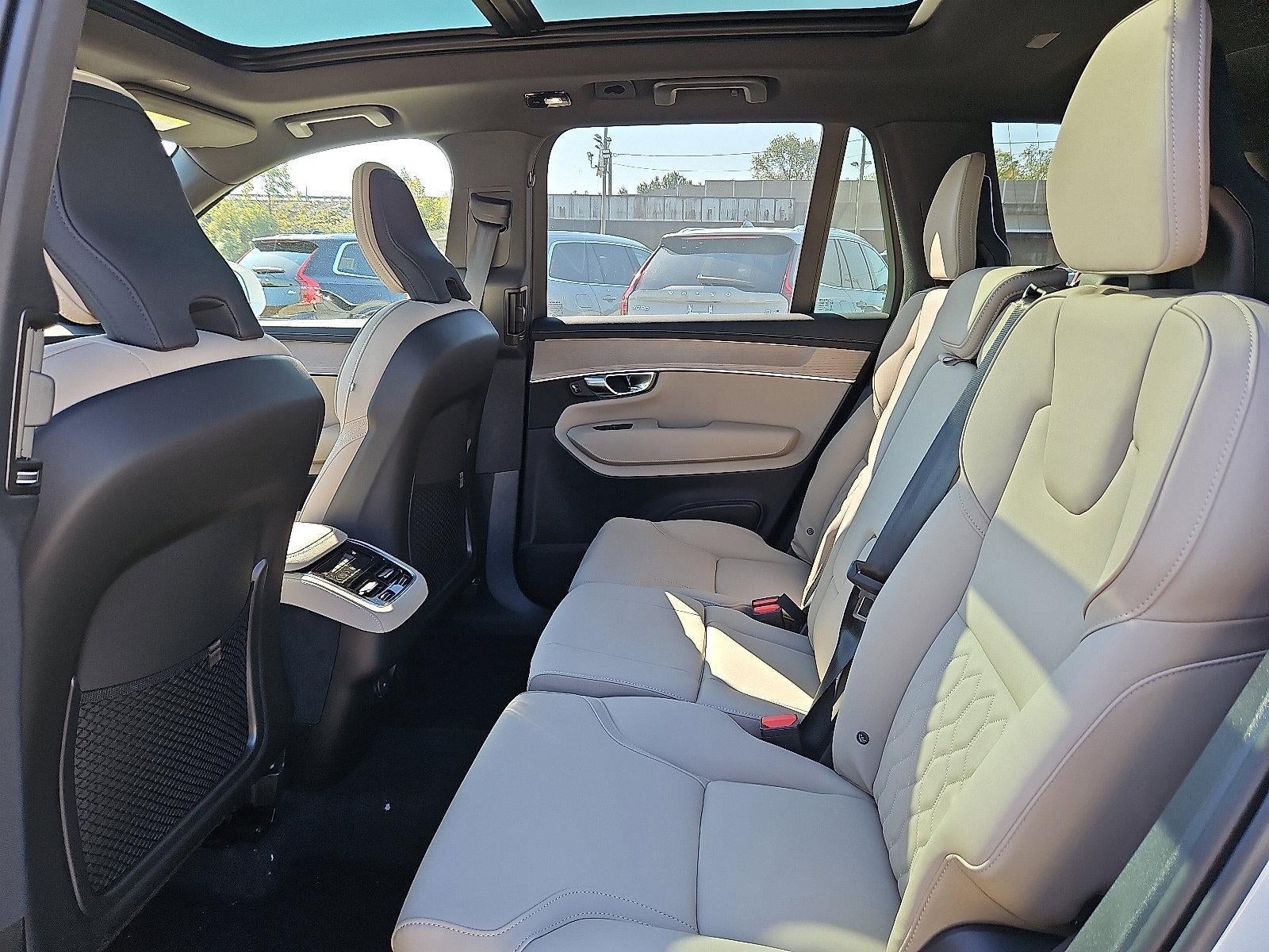 2026 Volvo XC90 B6 AWD Plus 7-Seater