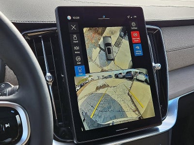 2026 Volvo XC90 B6 AWD Plus 7-Seater