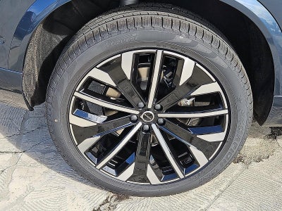 2026 Volvo XC90 B6 AWD Plus 7-Seater