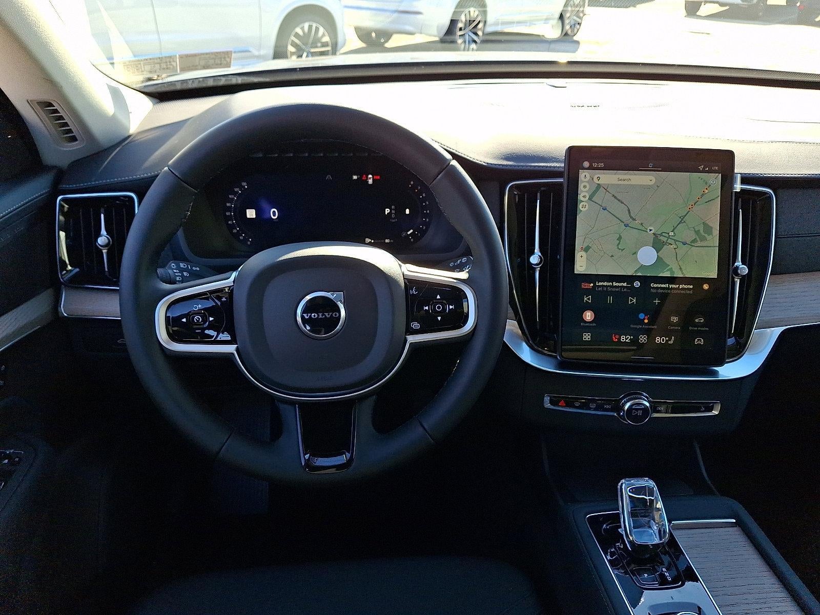 2026 Volvo XC90 B6 AWD Plus 7-Seater