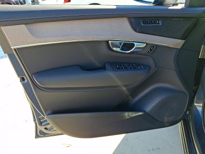 2026 Volvo XC90 B6 AWD Plus 7-Seater