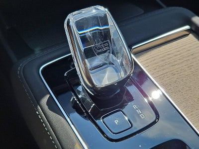 2026 Volvo XC90 B6 AWD Plus 7-Seater