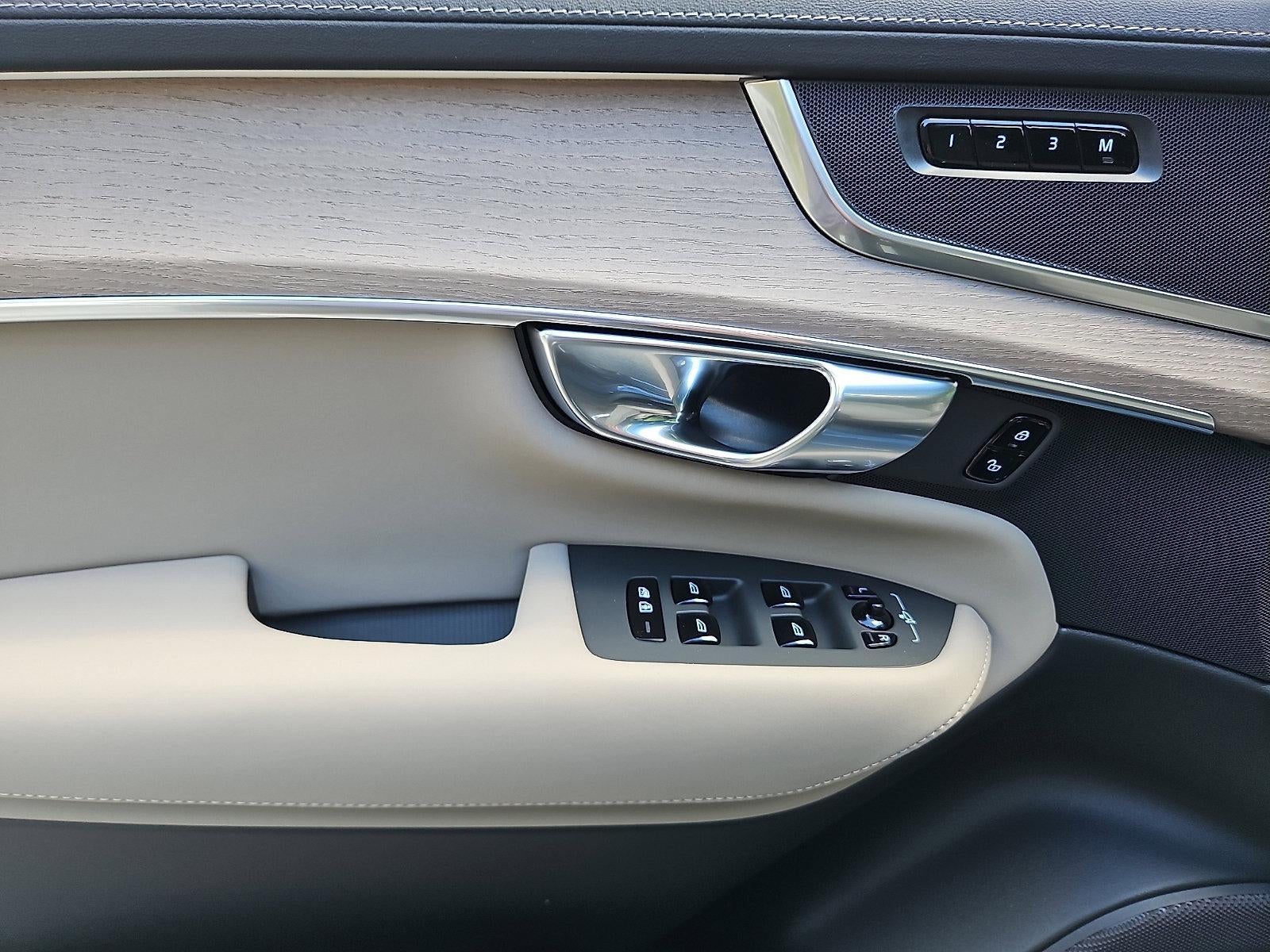 2026 Volvo XC90 B6 AWD Plus 7-Seater