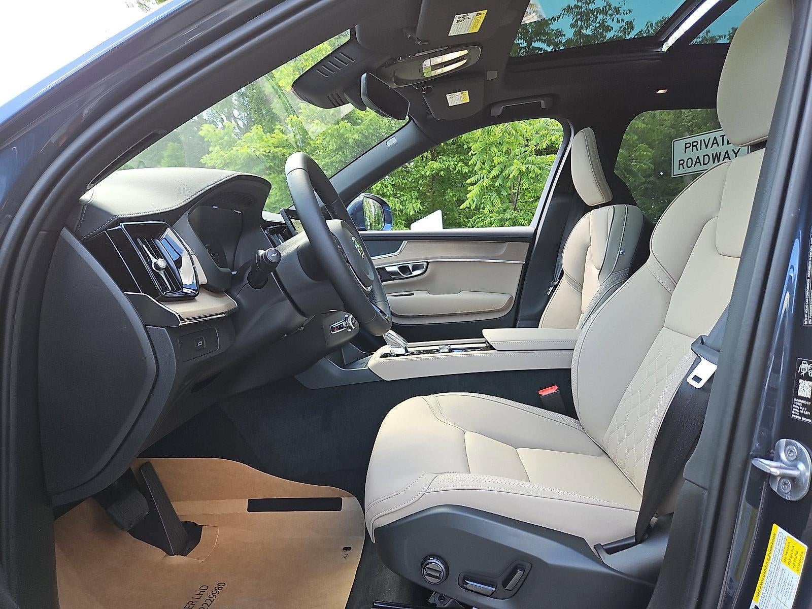 2026 Volvo XC90 B6 AWD Plus 7-Seater