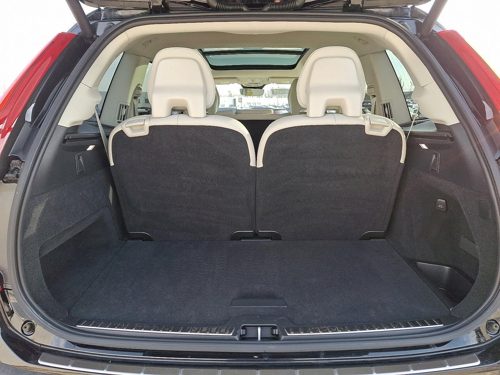 2024 Volvo XC90 B6 AWD Plus Bright Theme 7P