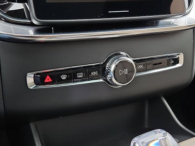 2026 Volvo XC90 B6 AWD Plus 7-Seater