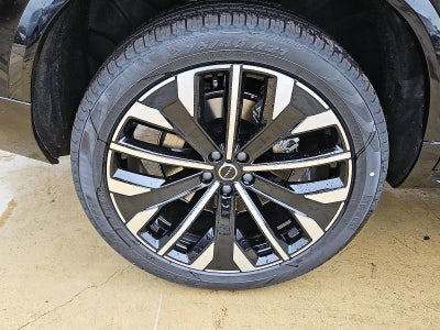 2026 Volvo XC90 B6 AWD Plus 7-Seater