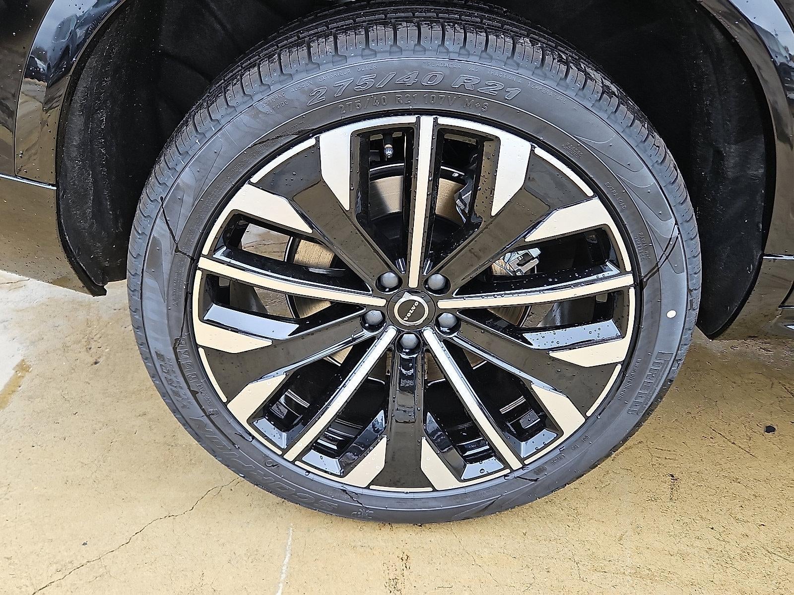 2026 Volvo XC90 B6 AWD Plus 7-Seater