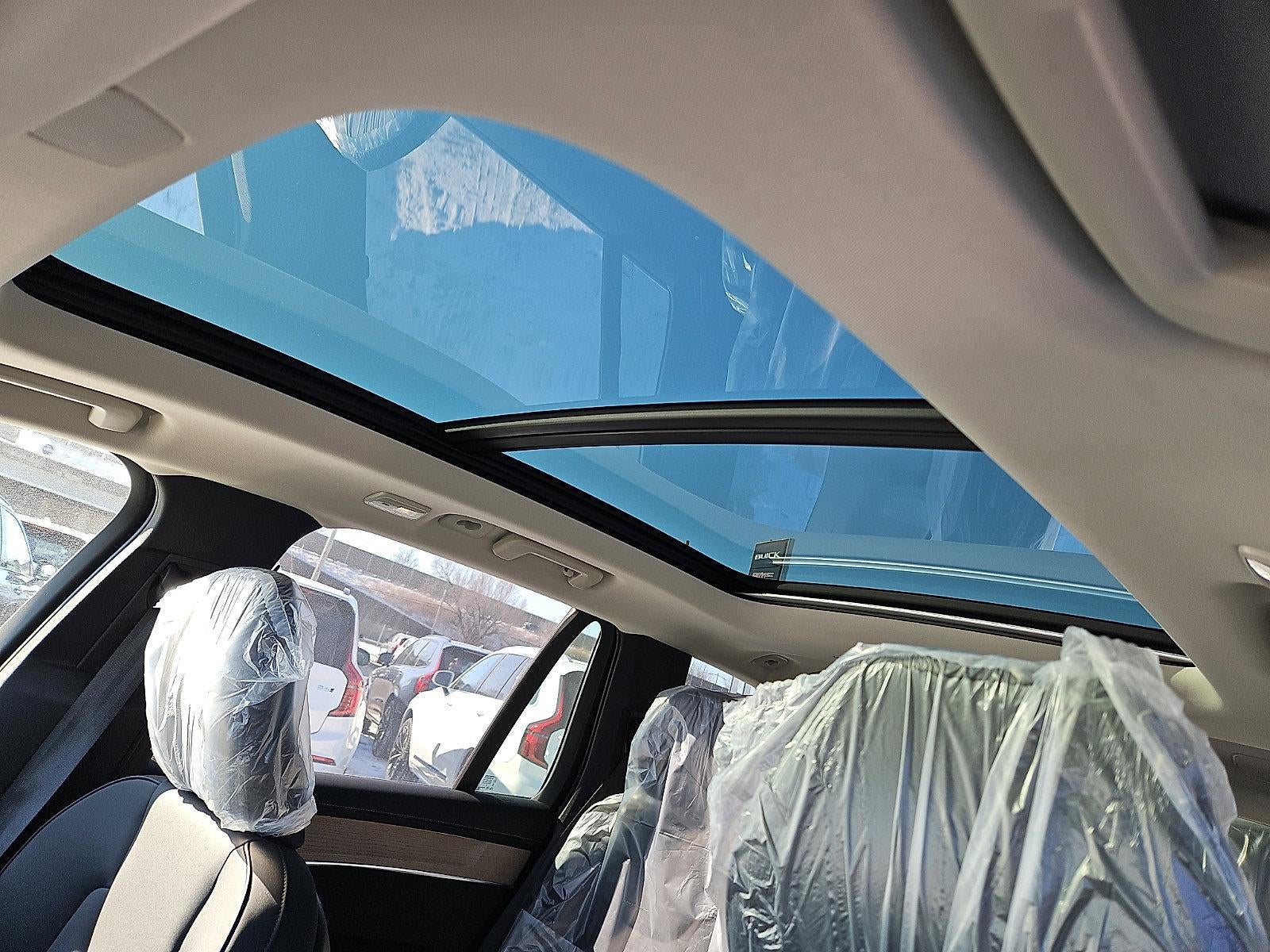 2026 Volvo XC90 B6 AWD Plus 7-Seater