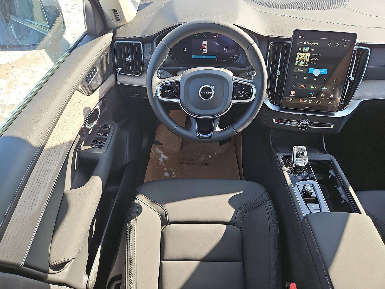 2026 Volvo XC90 B6 AWD Plus 7-Seater