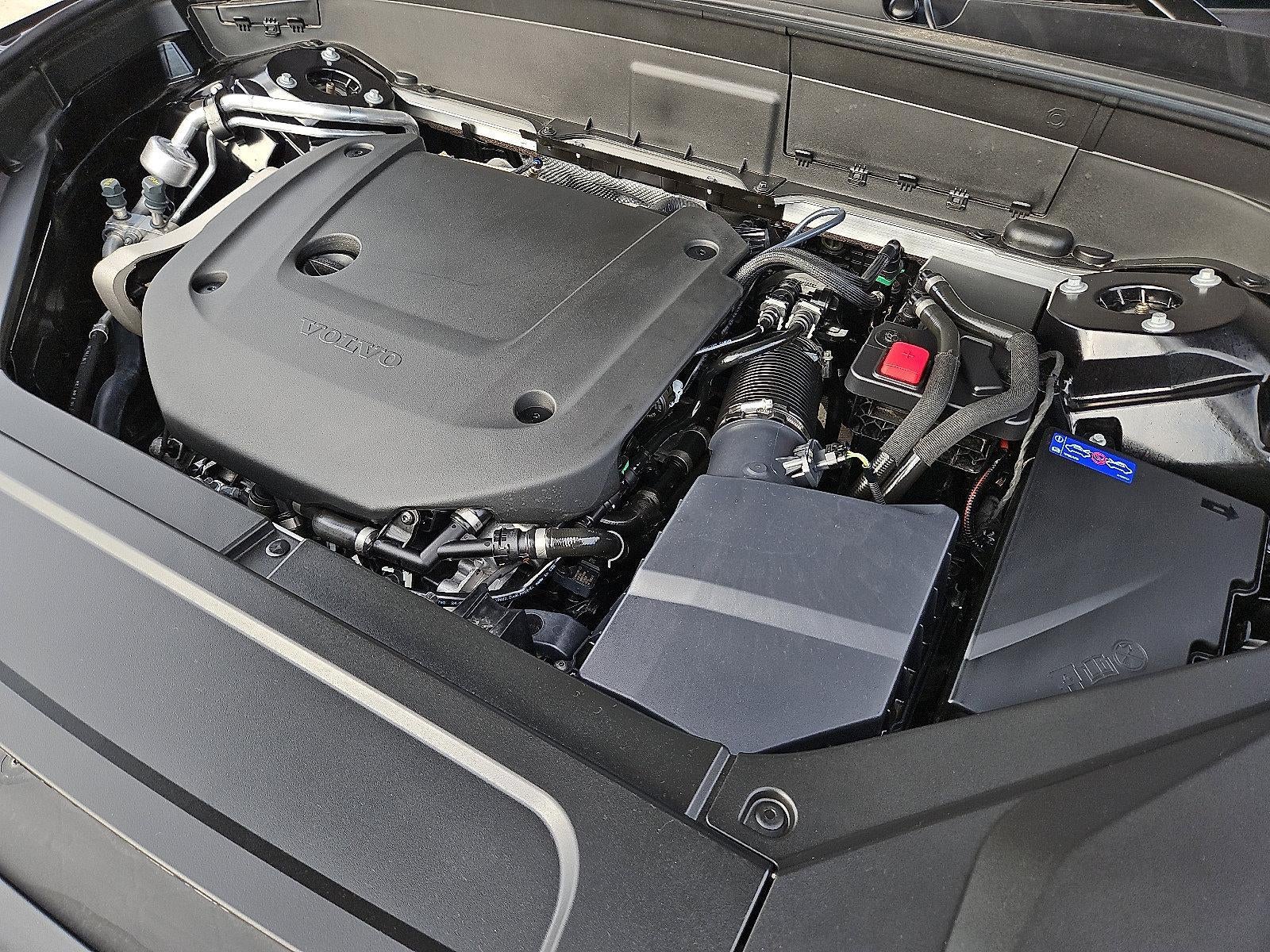 2025 Volvo XC90 B6 AWD Plus 7-Seater