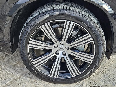 2025 Volvo XC90 B6 AWD Plus 7-Seater
