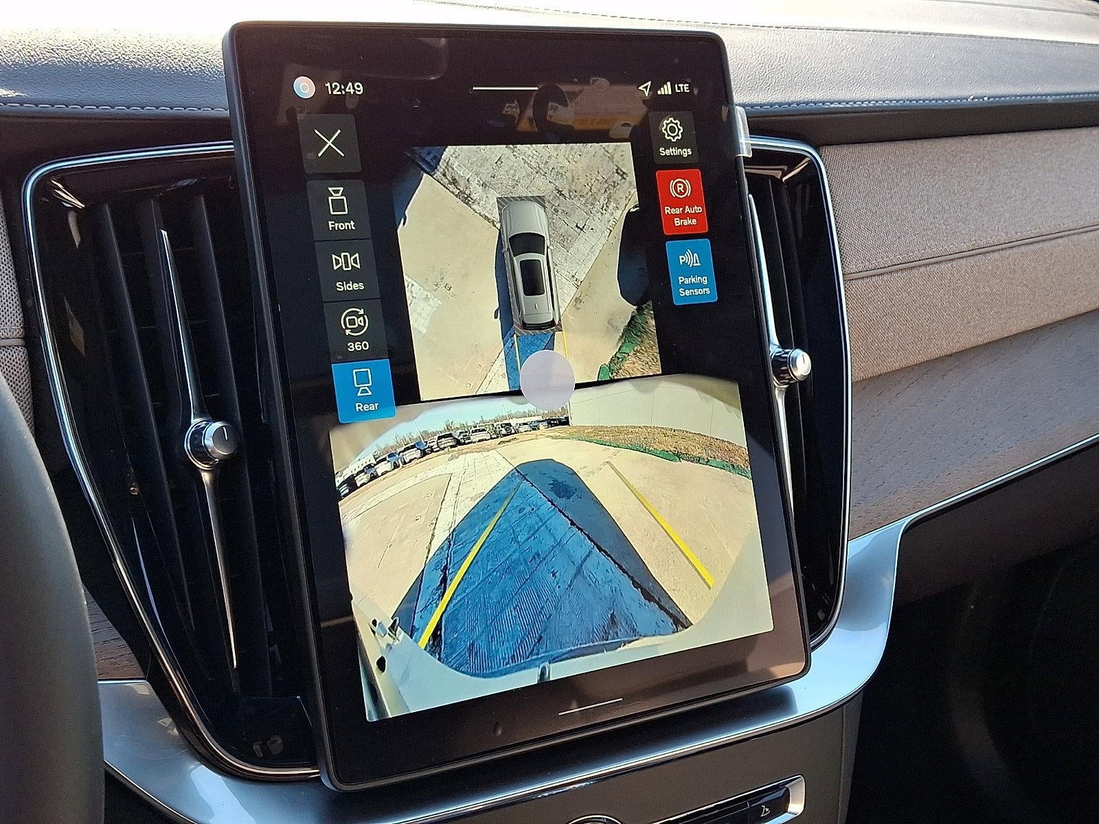 2026 Volvo XC90 B6 AWD Plus 7-Seater