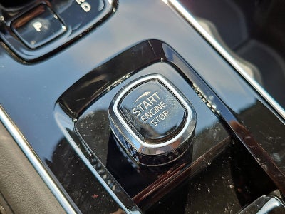 2026 Volvo XC90 B6 AWD Plus 7-Seater