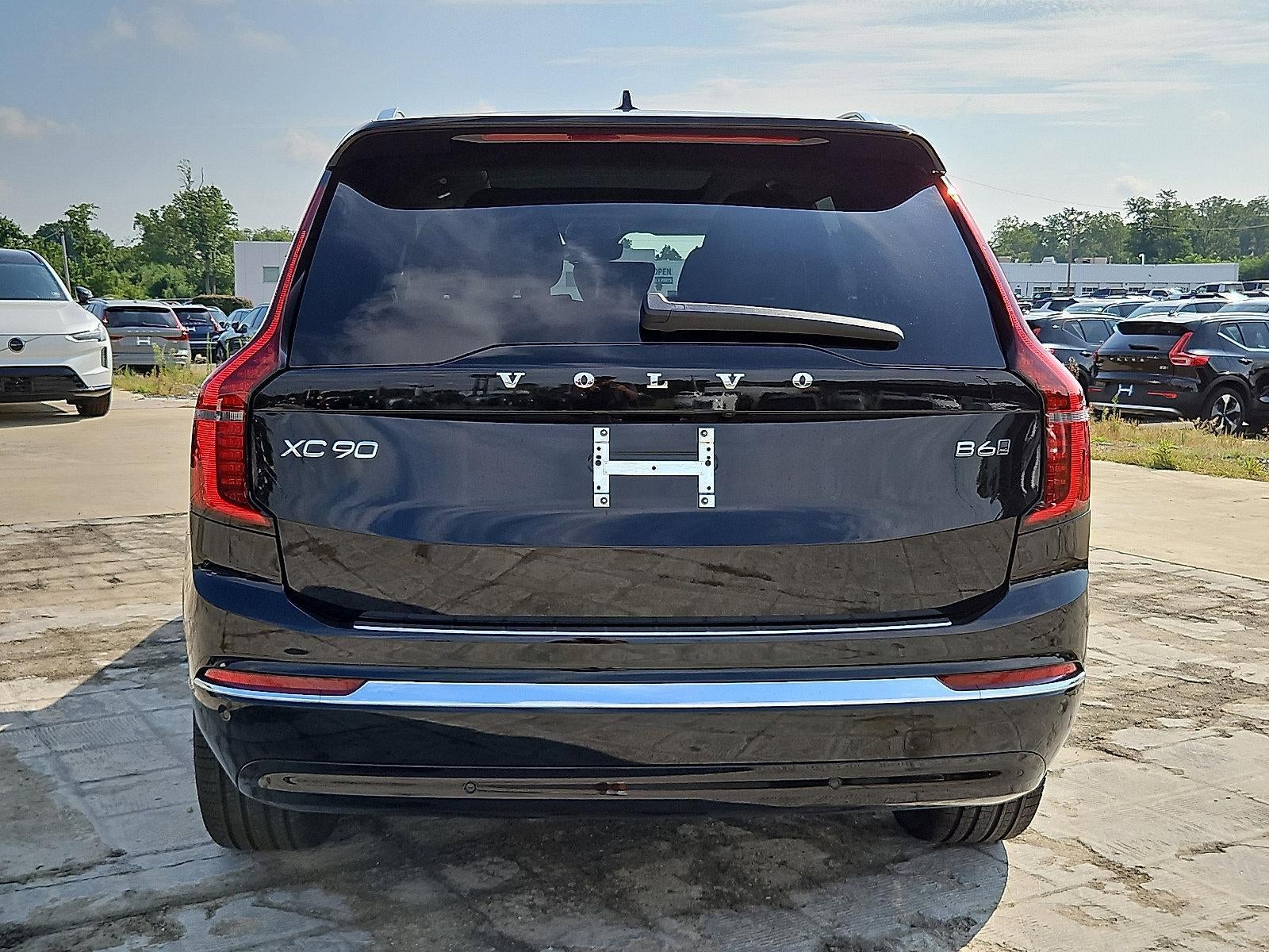 2026 Volvo XC90 B6 AWD Plus 7-Seater