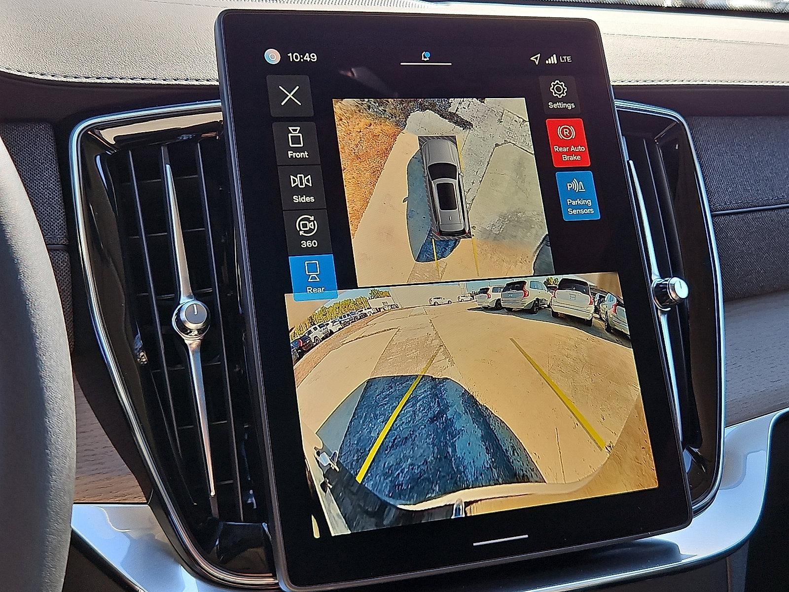 2026 Volvo XC90 B6 AWD Plus 7-Seater