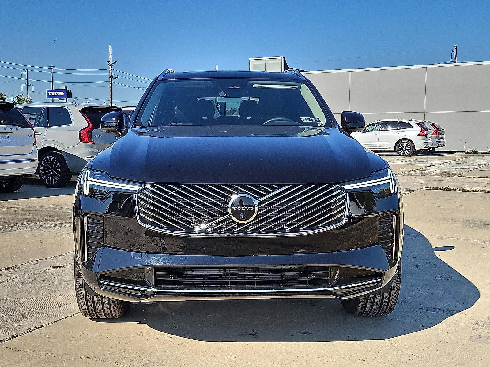 2026 Volvo XC90 B6 AWD Plus 7-Seater