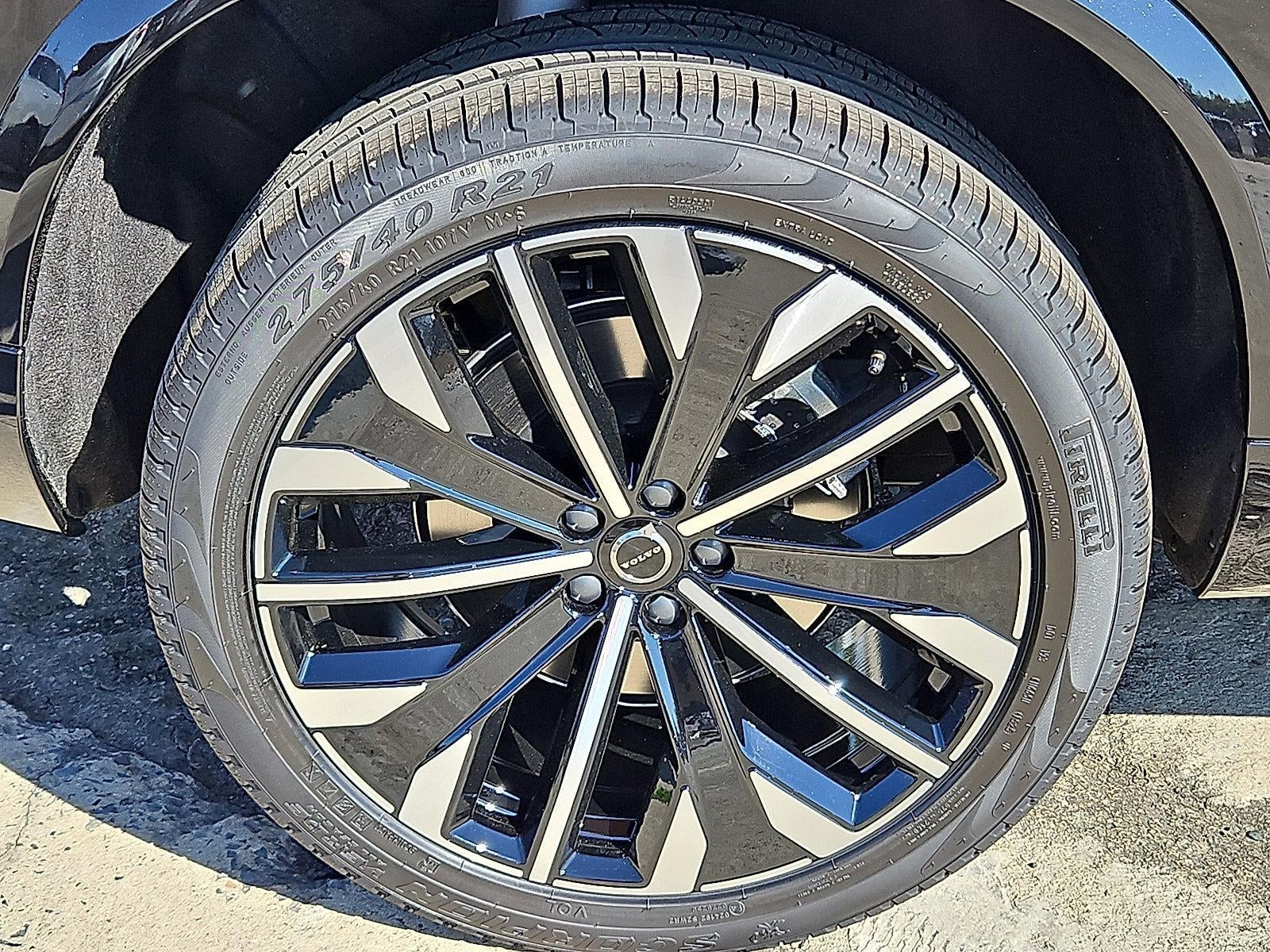 2026 Volvo XC90 B6 AWD Plus 7-Seater