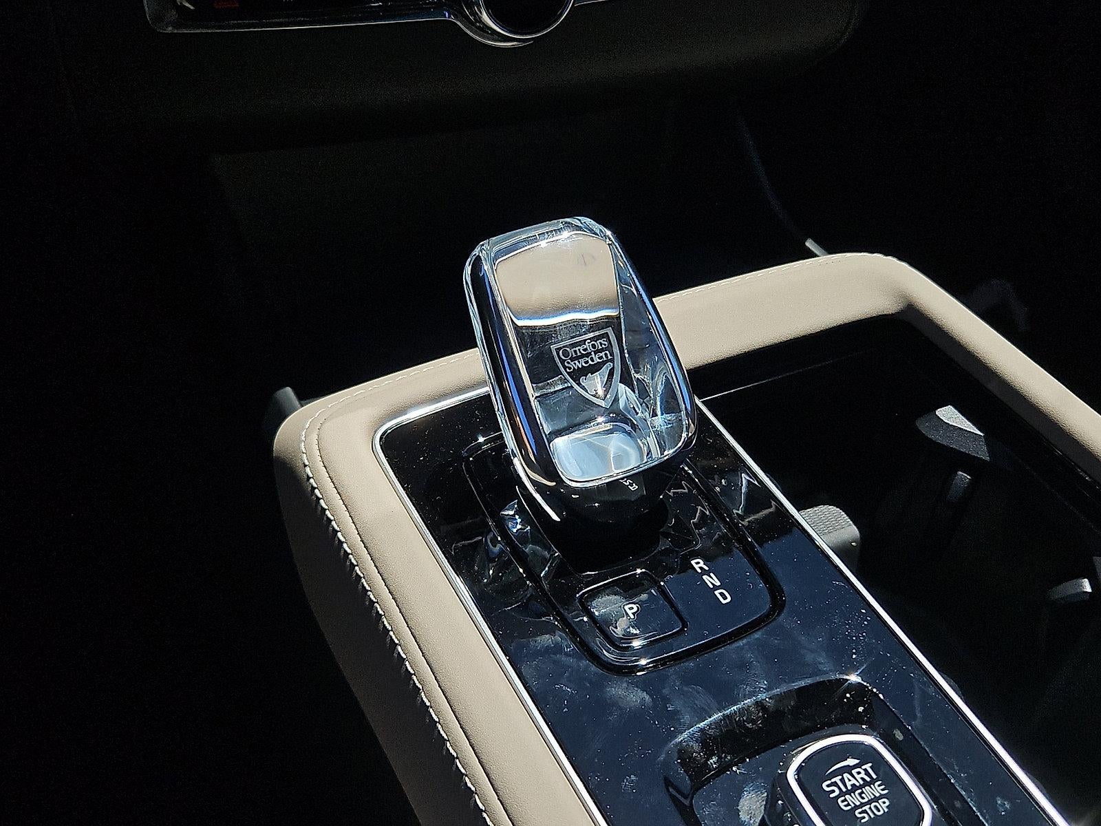 2026 Volvo XC90 B6 AWD Plus 7-Seater