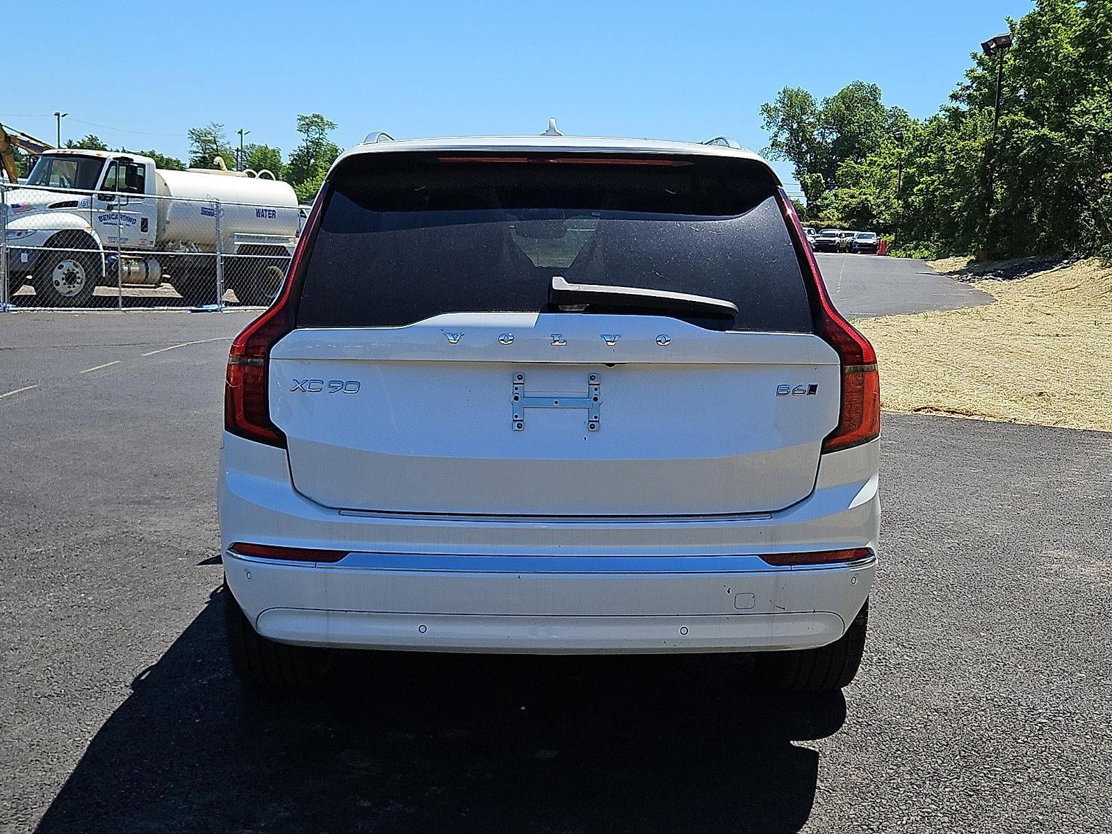 2026 Volvo XC90 B6 AWD Plus 7-Seater