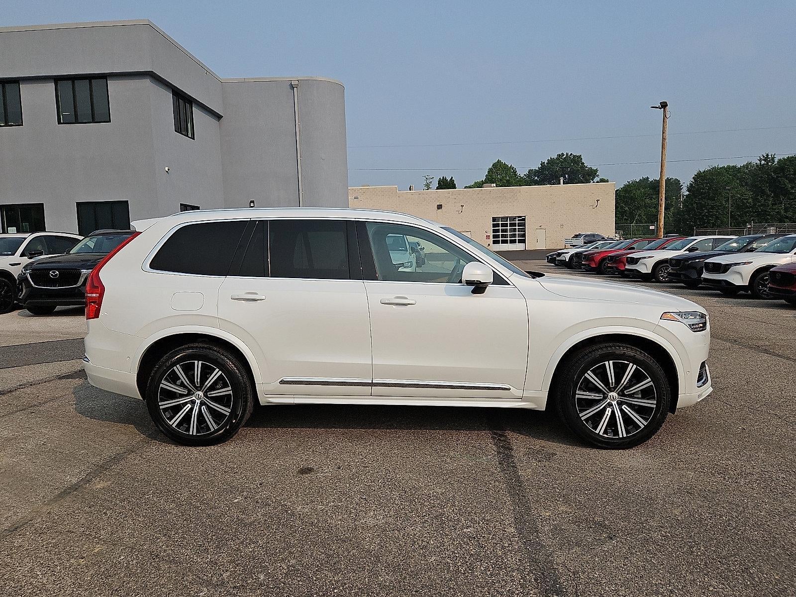 2024 Volvo XC90 B6 AWD Plus Bright Theme 7P
