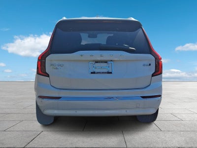 2026 Volvo XC90 B6 AWD Plus 7-Seater