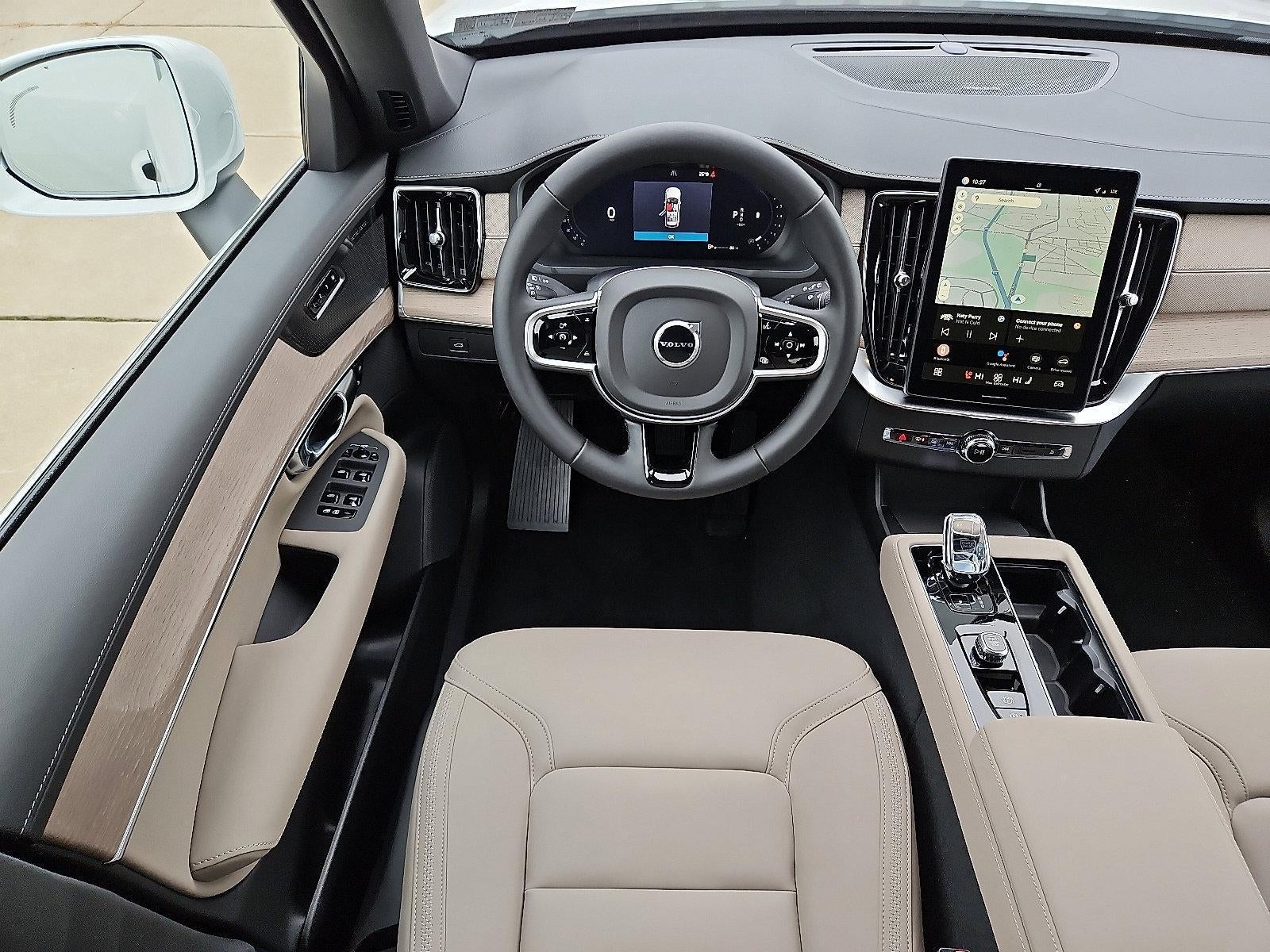 2026 Volvo XC90 B6 AWD Plus 7-Seater